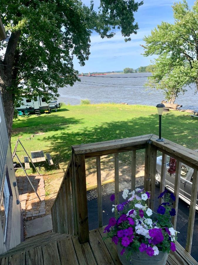 Mississippi River Cabin Bellevue Eksteriør billede